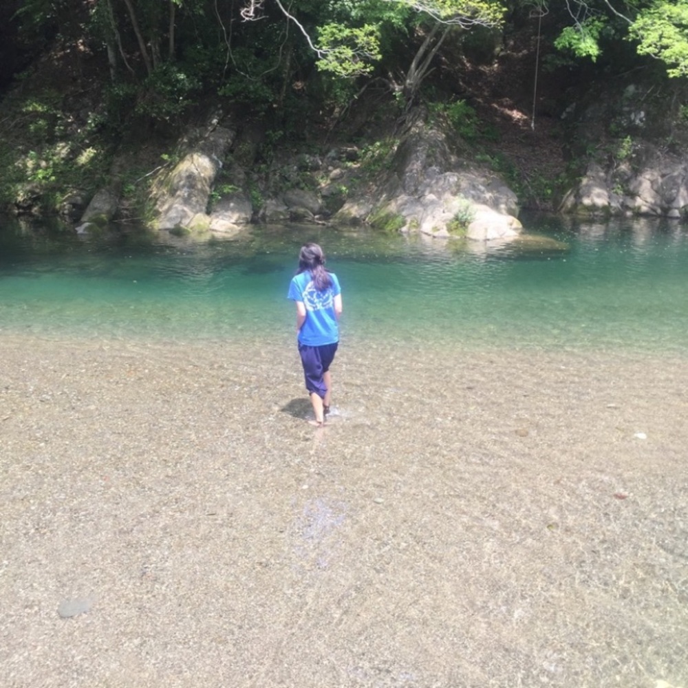 Meet your Posher, Hera